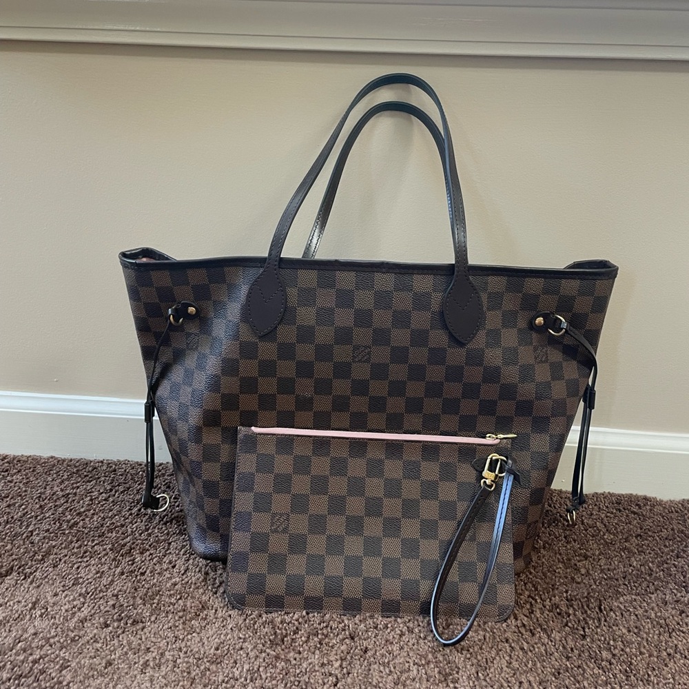 Louis Vuitton Neverfull MM